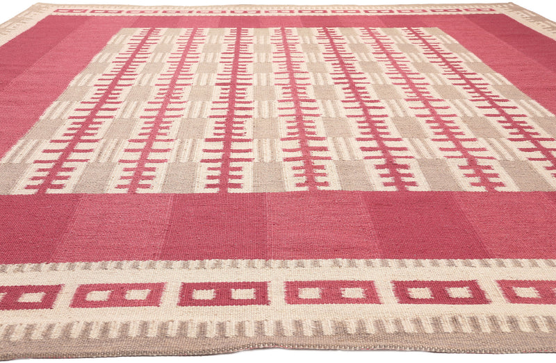 10'05 x 13'08 Swedish Inspired Kilim Rug