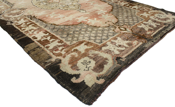 5 x 10 Vintage Sivas Rug 52039