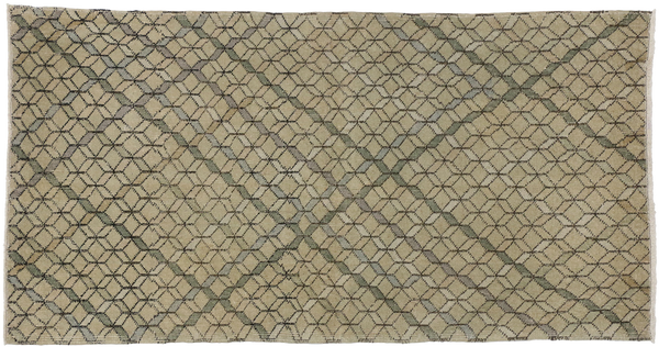 3'11" X 5'11" Vintage Distressed Sivas Rug