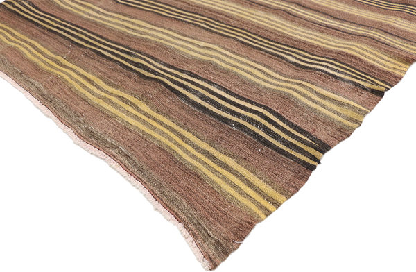 4'5" x 4'8" Vintage Kilim Rug